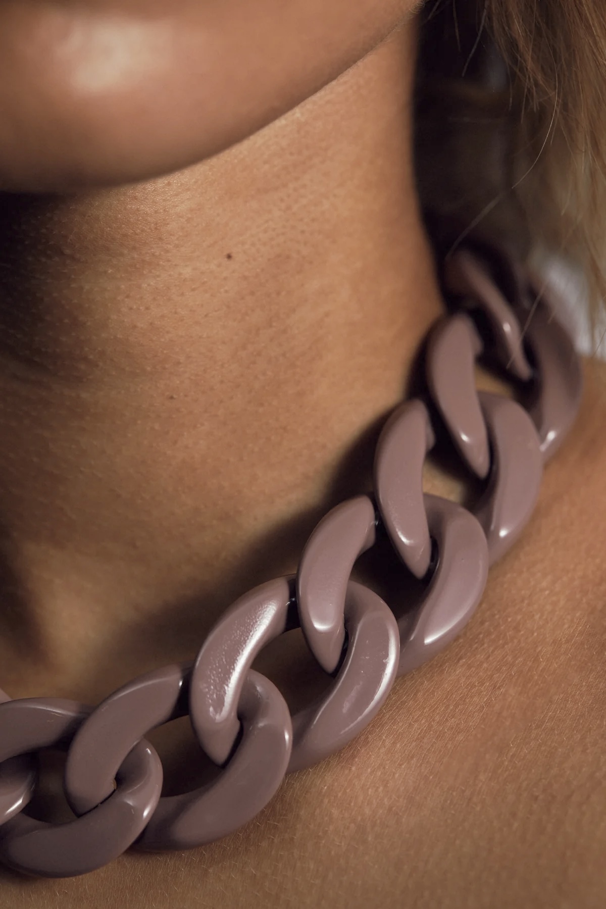 Bow 19 - Big Chain Necklace Taup - 2
