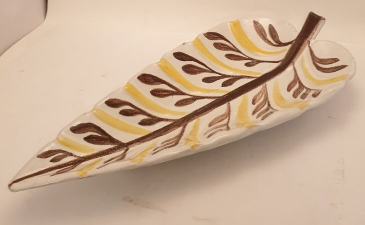 Olof Larsson leaf-shaped dish - 2
