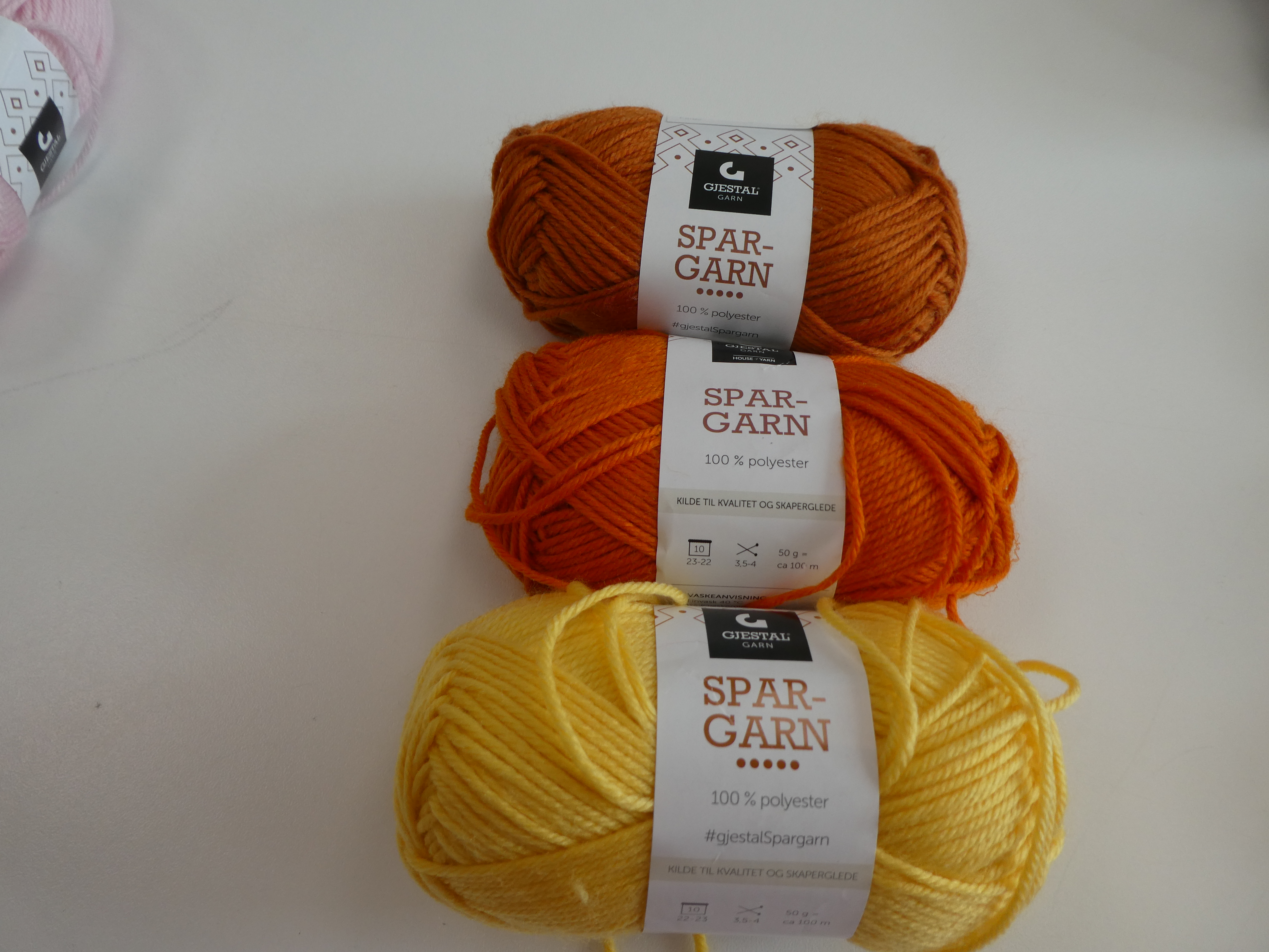 Nytt acryl garn - 5