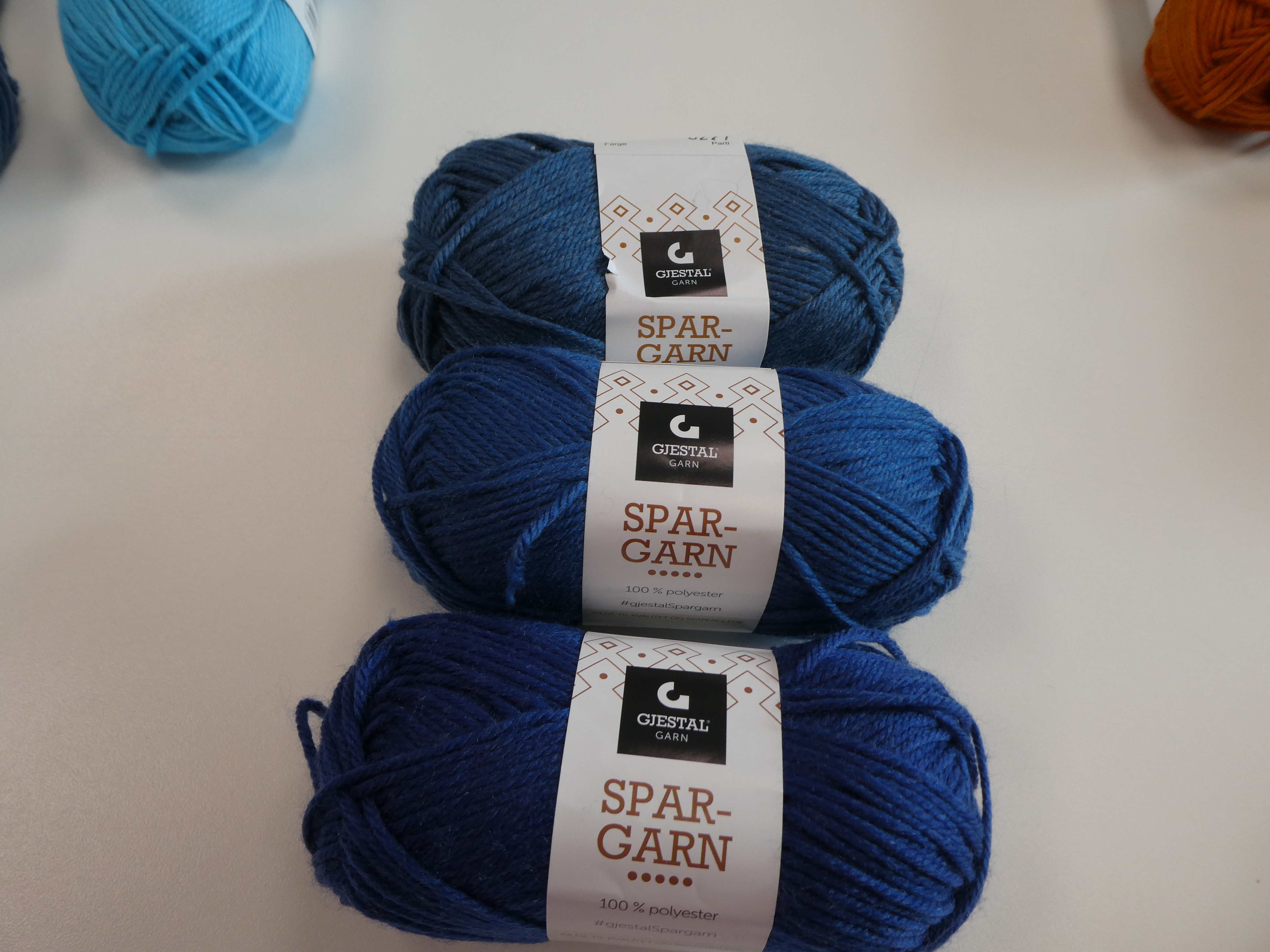 Nytt acryl garn - 3
