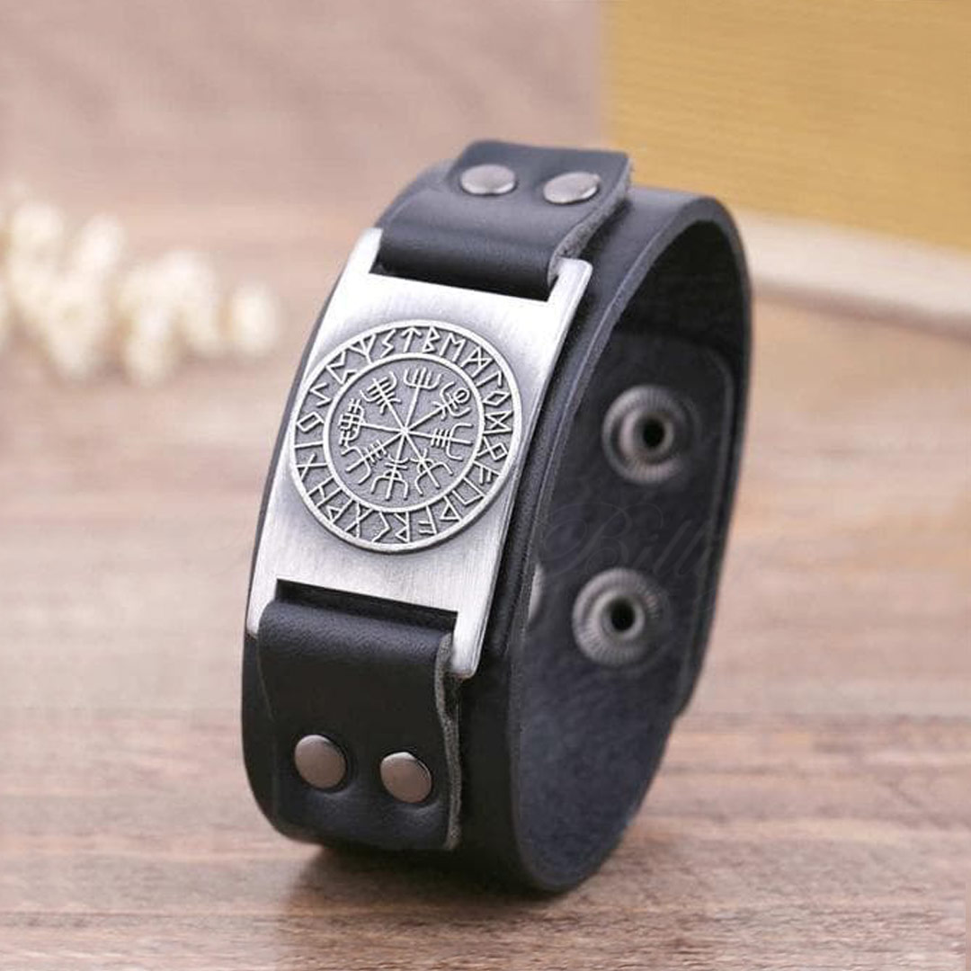 Armband Vegvisir Viking Compass Vikingarmband Amulett Futhark läderarmband display vikingasmycken Fint och Billigt