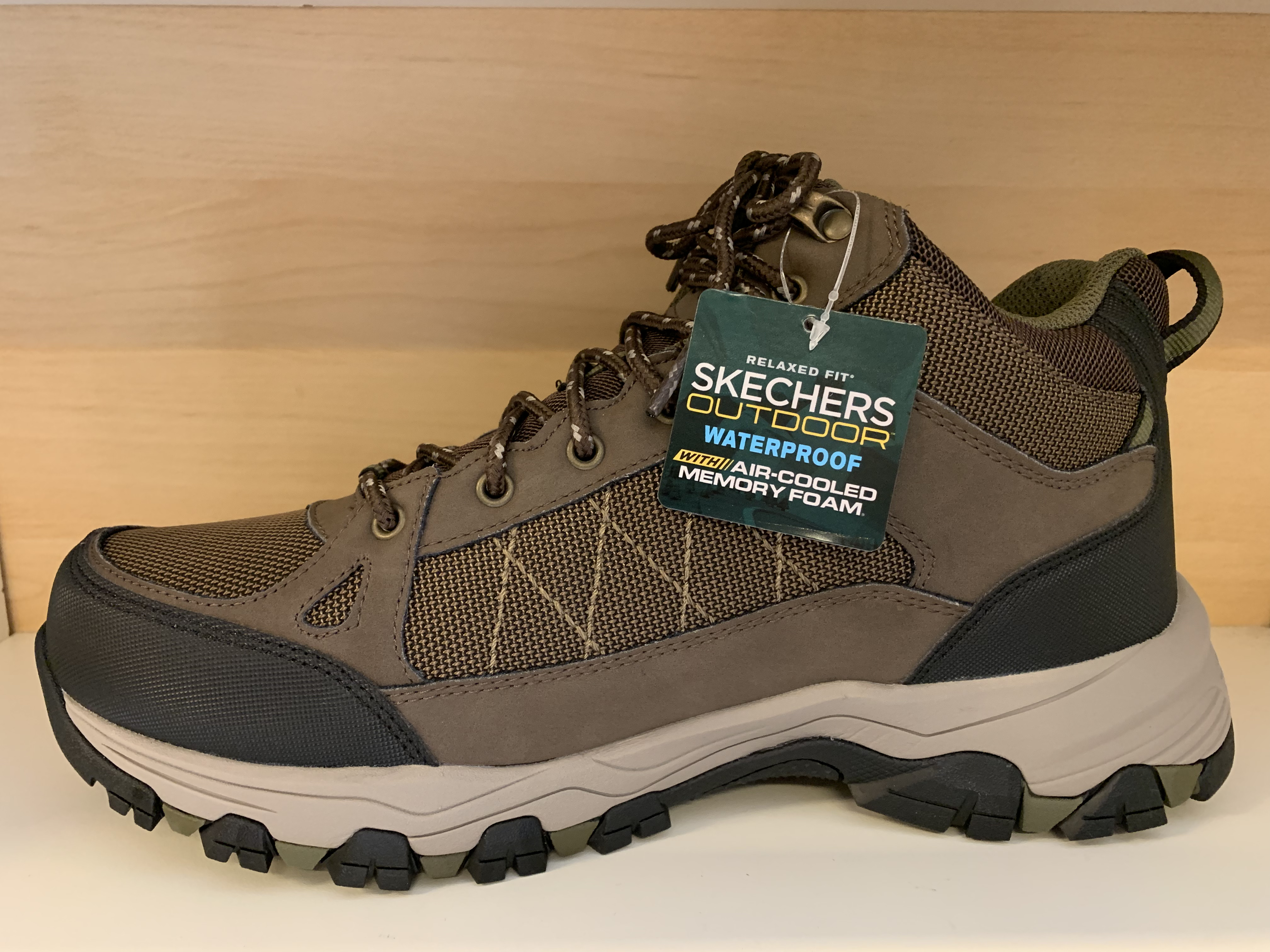 Skechers Herrkänga. Vattentät och med Memory Foam innersula. - 2