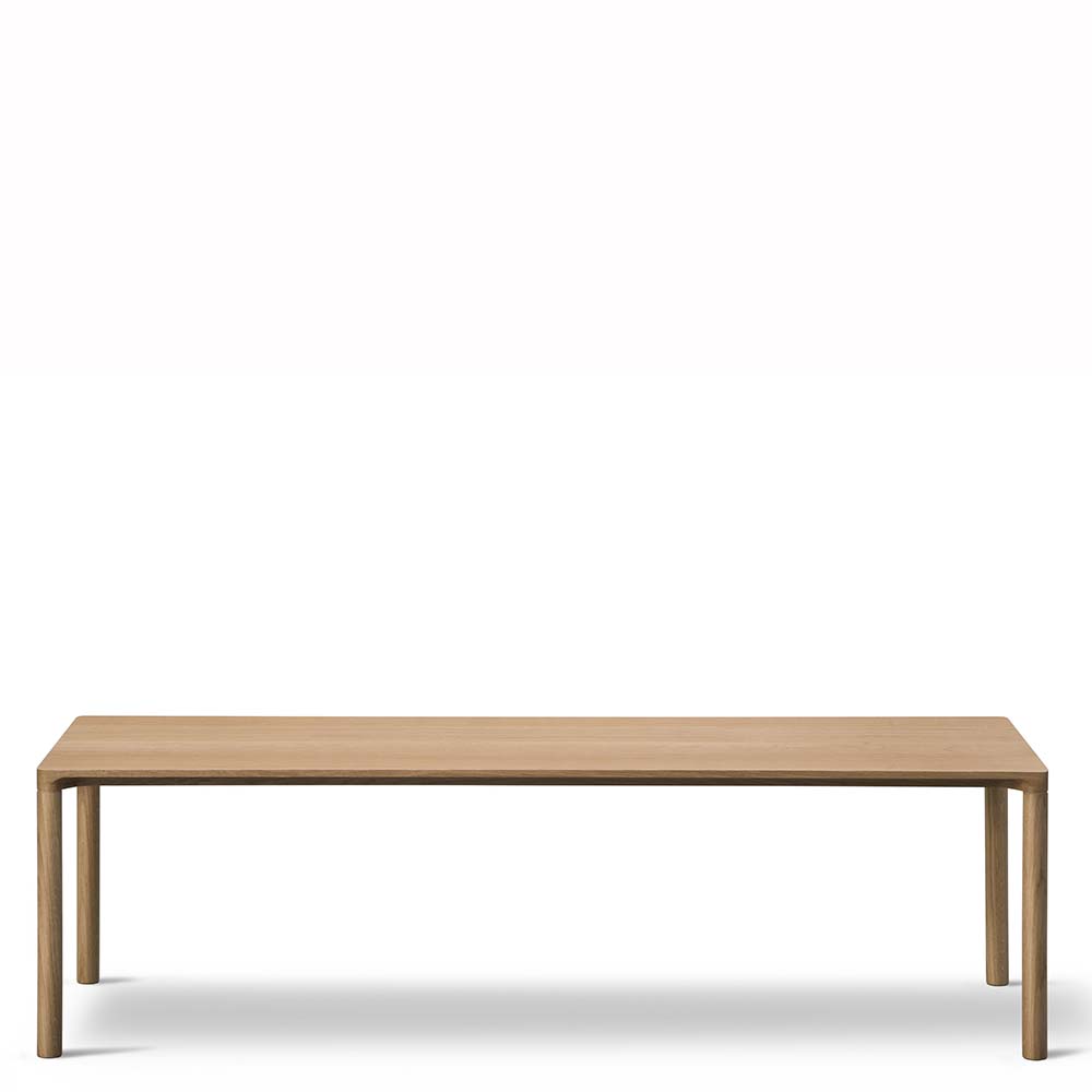 Piloti 6715 Wood Coffee table (120x39 cm Oiled oak) - In stock - Fredericia 