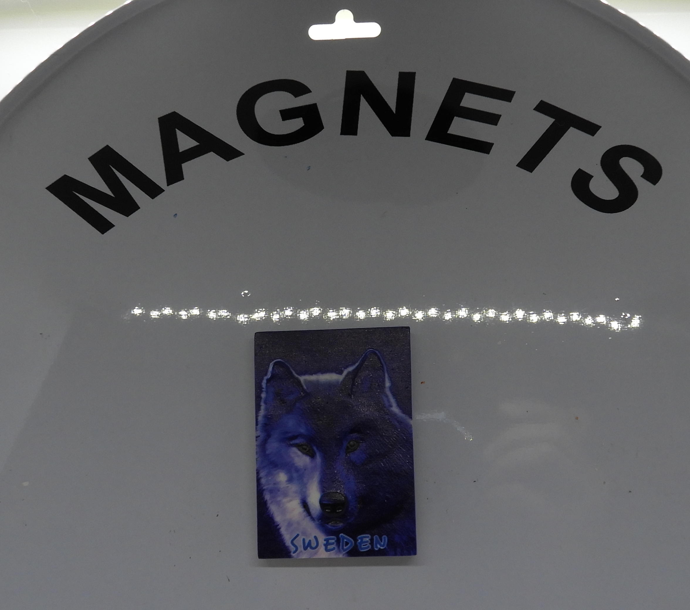 Kylskåpsmagnet  Varg, Sverige - 2