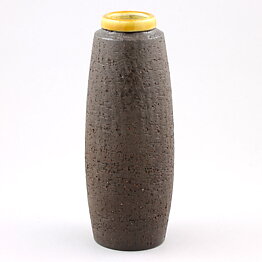 Gunnar Nylund (1959) Brown Vase with Yellow Top 19 cm (2)