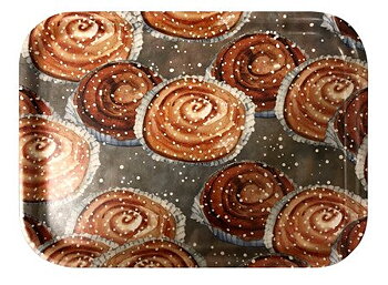 Bricka 20x27 cm Kanelbulle