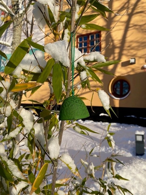 Vindklocka i gjutjärn grön