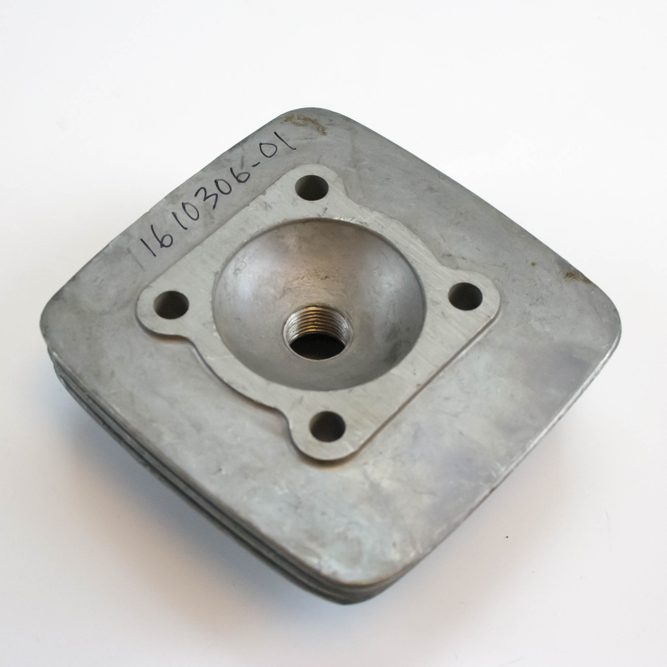 Topdæksel NOS. Til blæserkølet Husqvarna Flint, uden beslag. - 2
