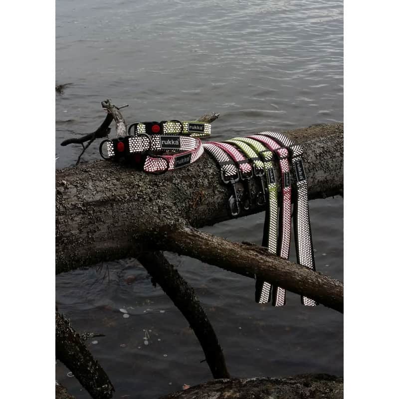 RUKKA STAR COLLAR - Black & Pink  st S och L