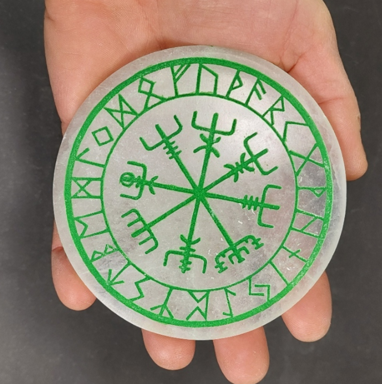 Grön Graverad Vegvisir Selenit platta -  ca. 10cm - 2
