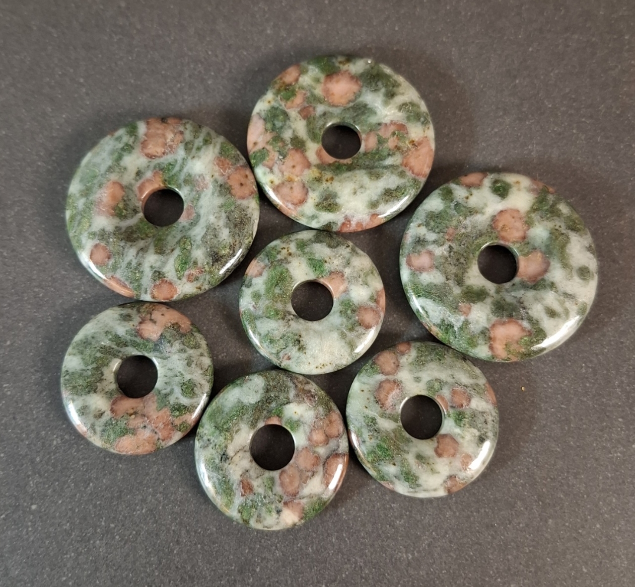Eklogit (Norge) -  Sten Donut /Ring form - 2