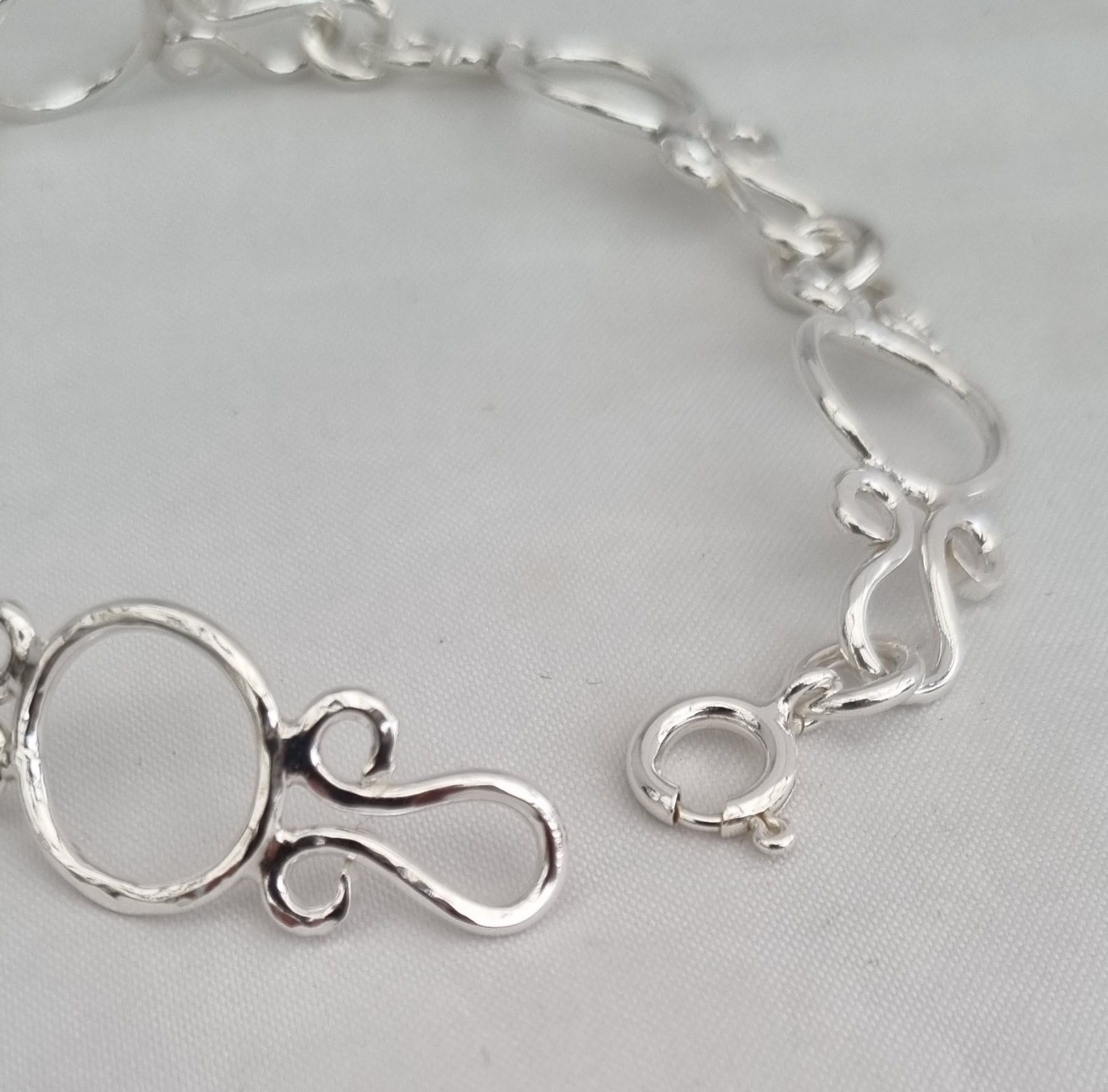 Armband halvstelt detaljerat 20.5 cm långt - 4