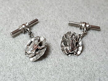 Cufflinks, frog on leaf, Sterling silver