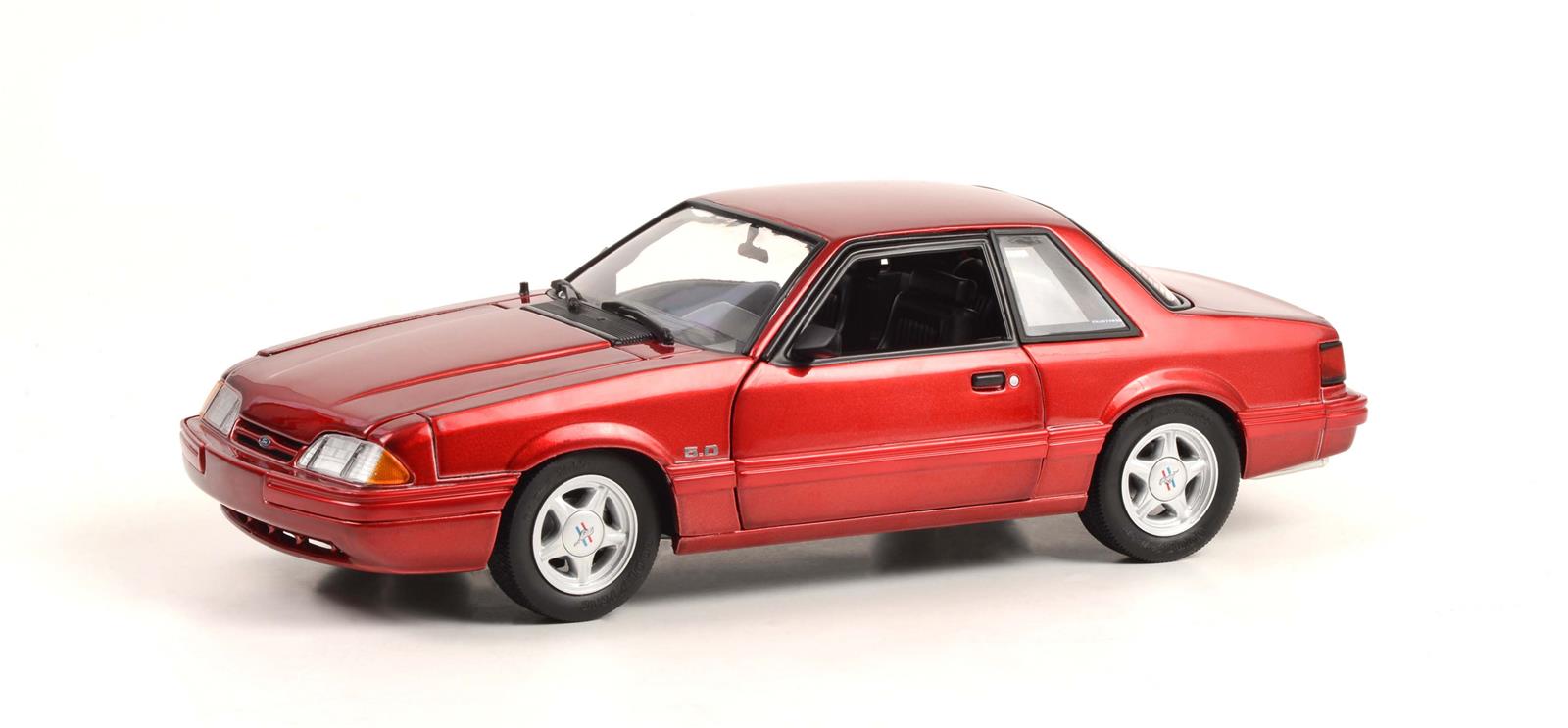 Ford Mustang  L.X  5.0 1993  1:18   GMP