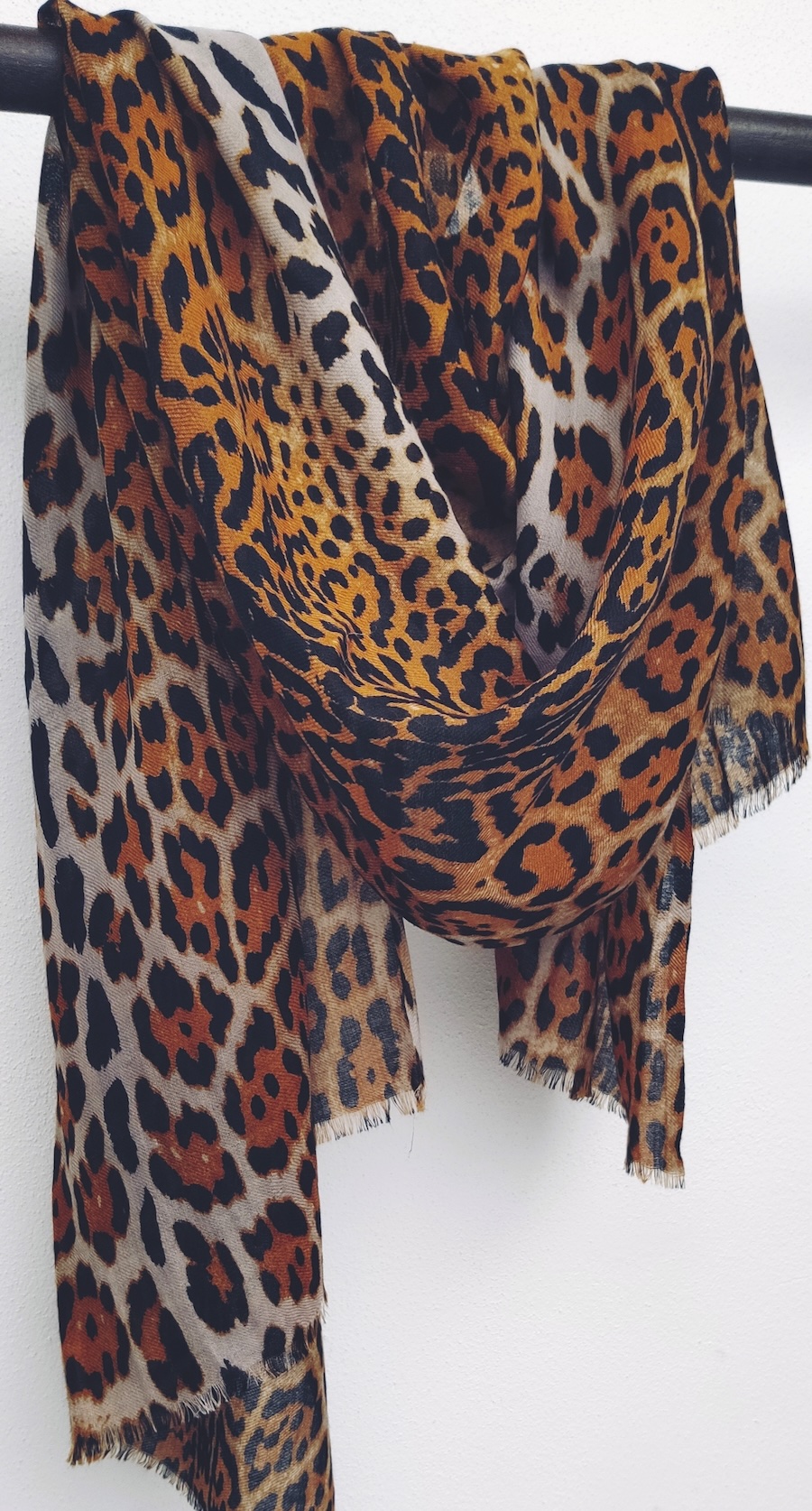 Leopard supermjuk ullsilkesjal