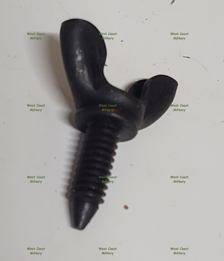 Thumbscrew air cleaner