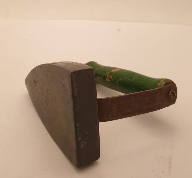 Toy iron 1930s - 2