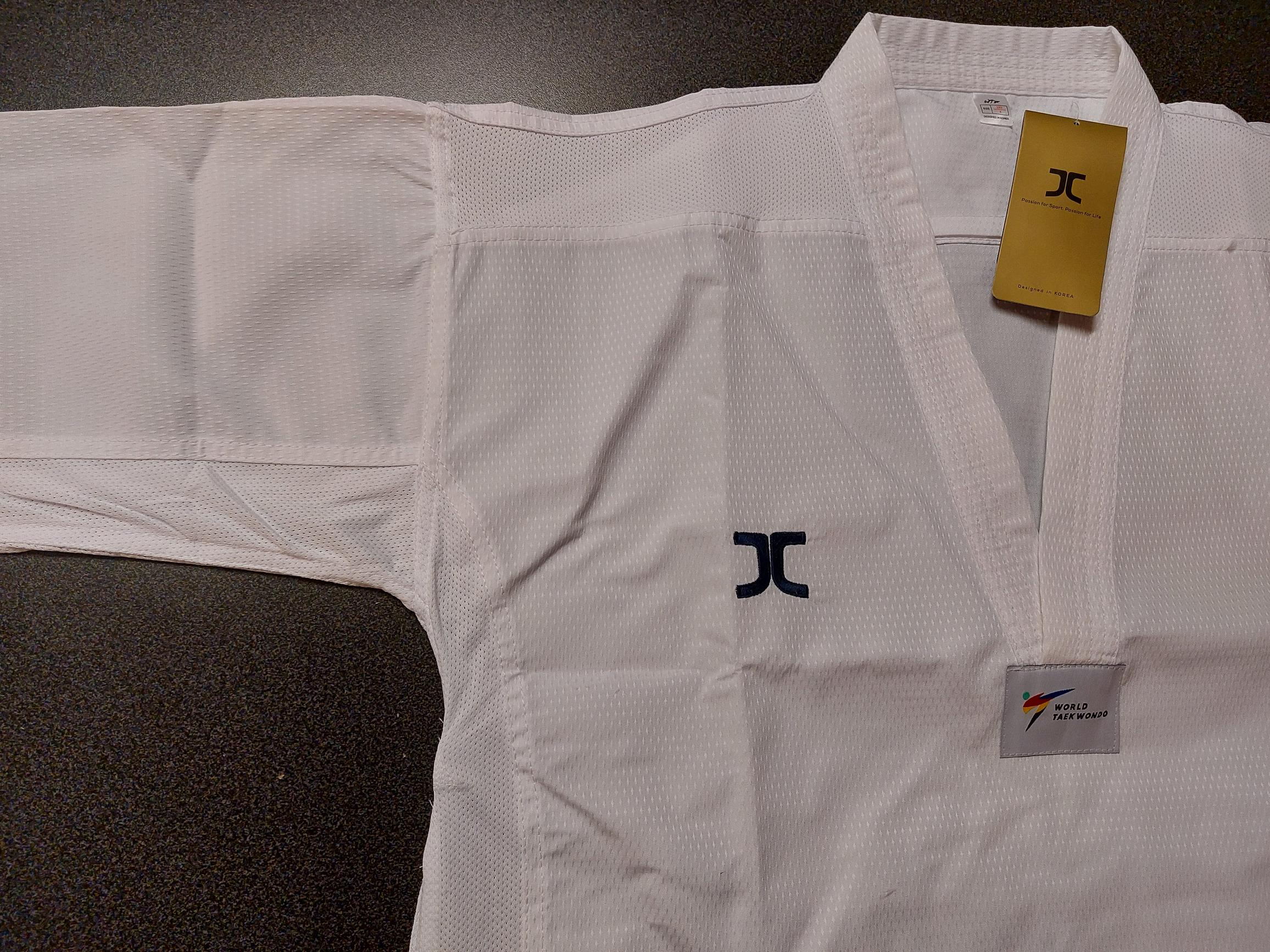 JCalicu WT Champion II Dobok, WT approved - 2