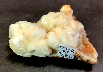 Vit Aragonit Kluster (Grottkalcit) -  VITAR21