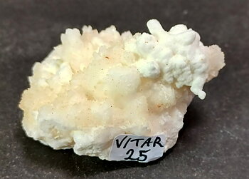 Vit Aragonit Kluster (Grottkalcit) -  VITAR25