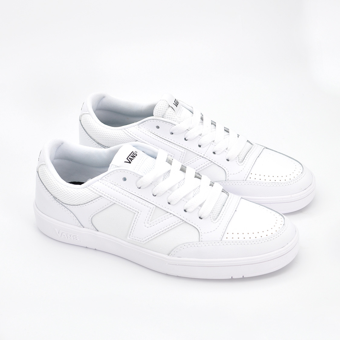 Vans - Lowland Comfycush Sport True White - 2