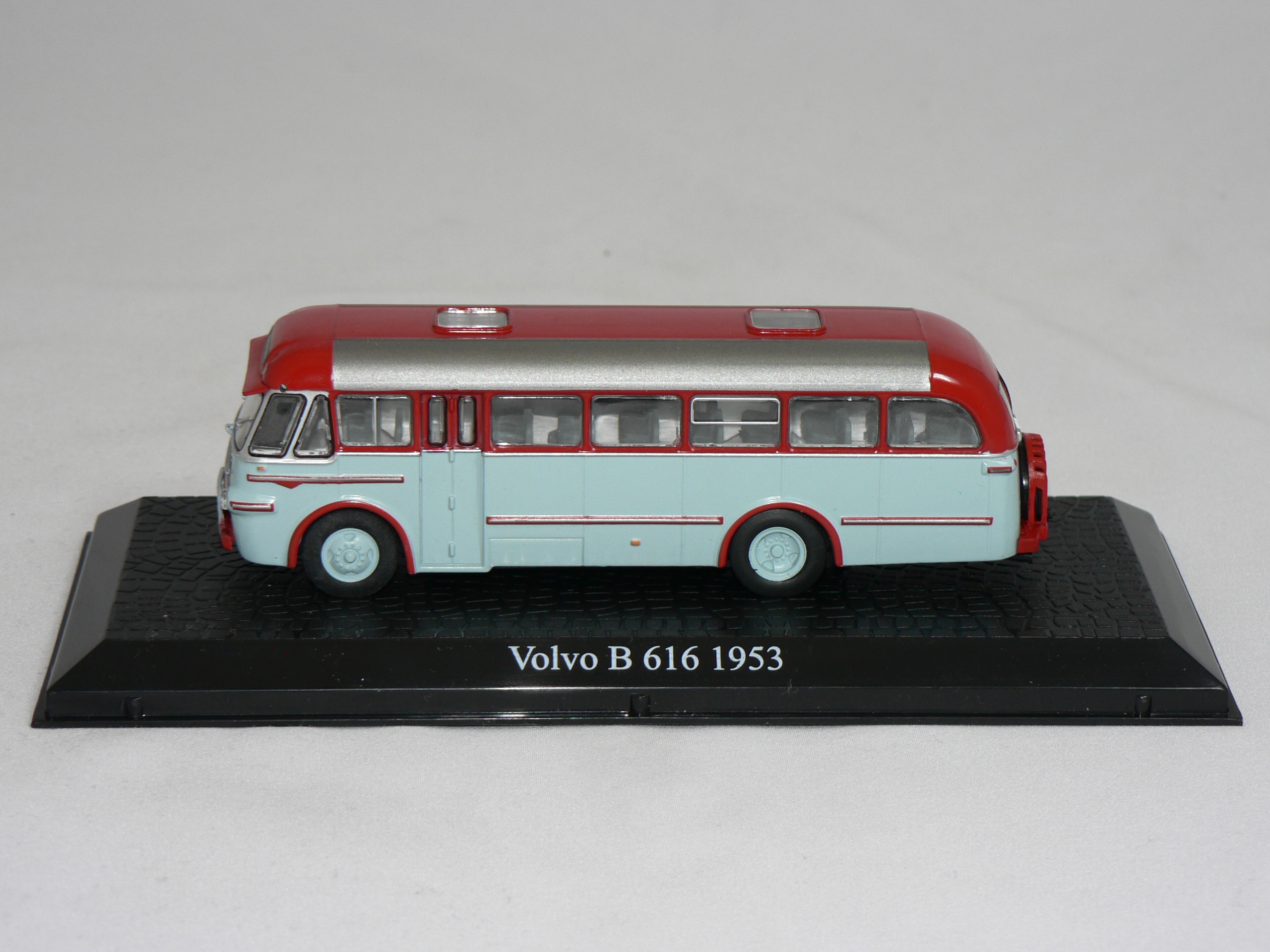 Volvo B 616  1953   1:72 Atlas - 3
