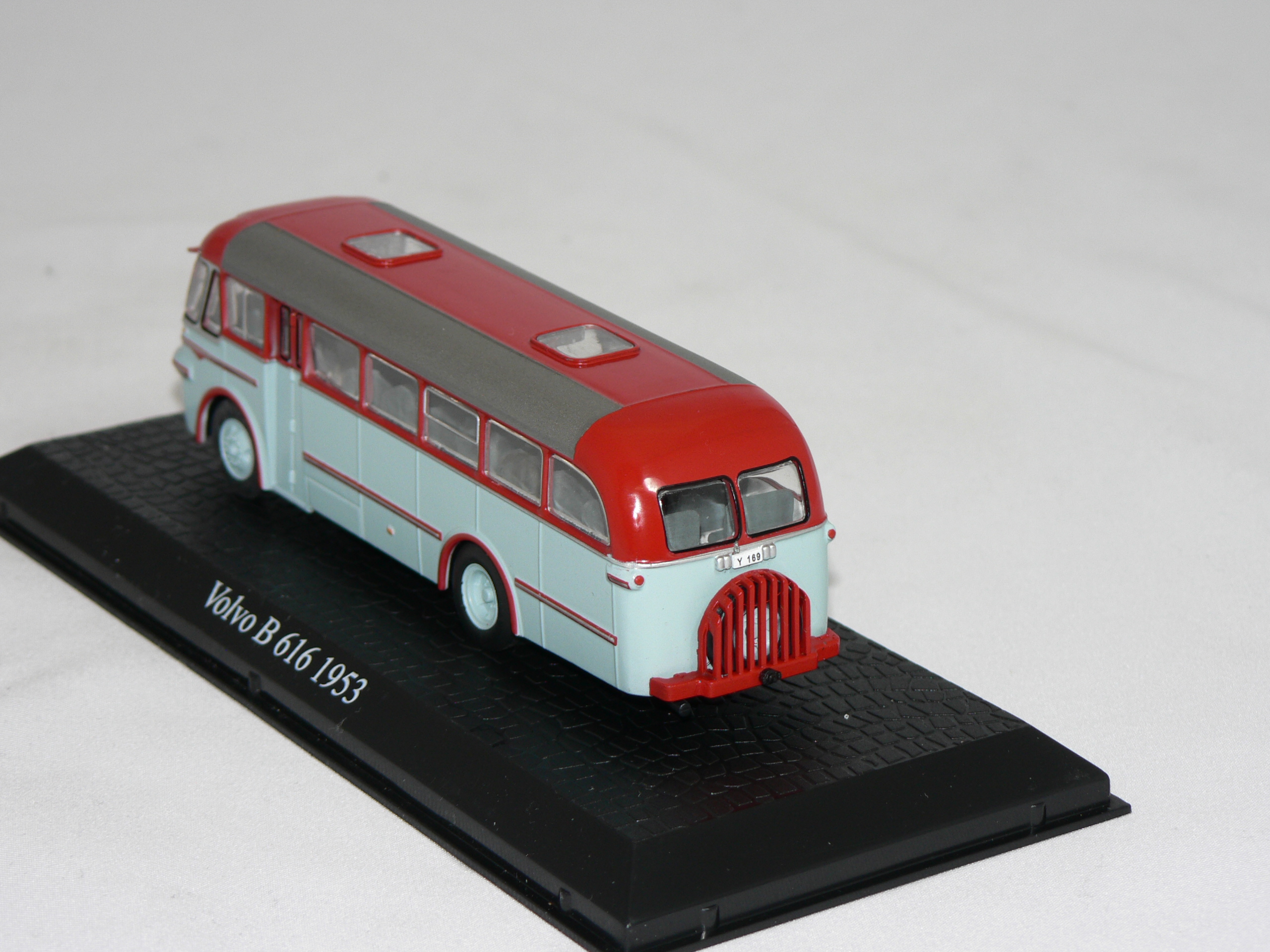 Volvo B 616  1953   1:72 Atlas - 2