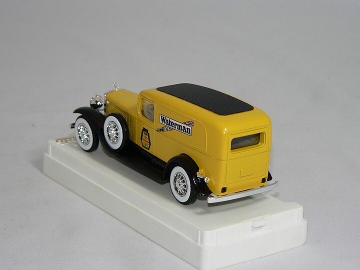 Cadillac  Van  Waterman  1930  1:43  Solido