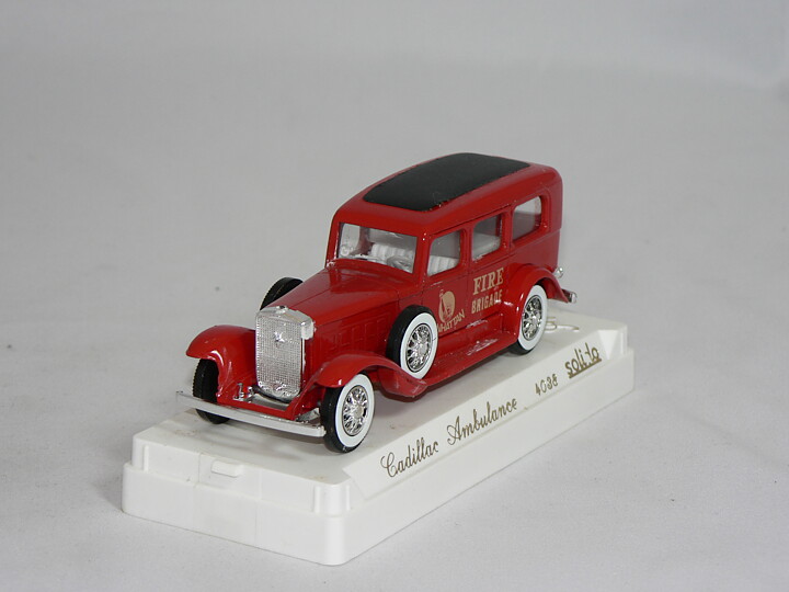 Cadillac  Van Ambulance  1930  1:43  Solido