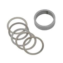 Ratech 4114 fast distans med shims.