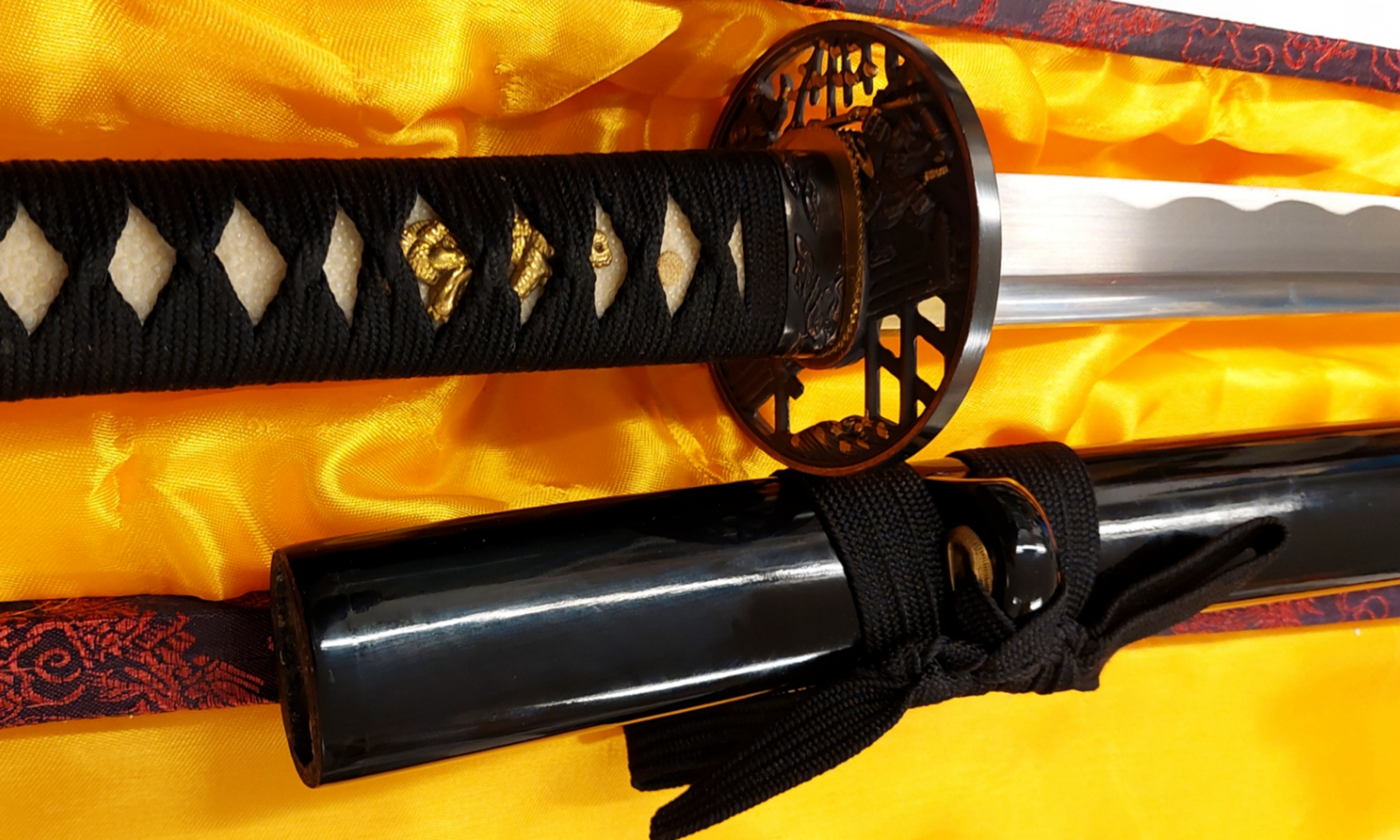 Handsmidda samurai svärd (Katana)  -  Rung Tsuba med Samurai  - 3