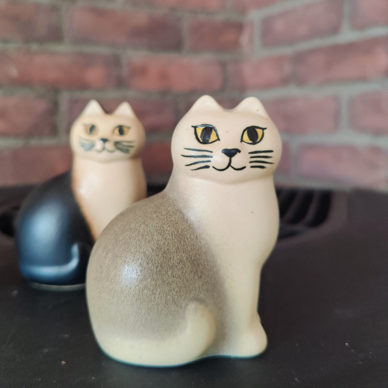 Måns mini grå katt av Lisa Larson
