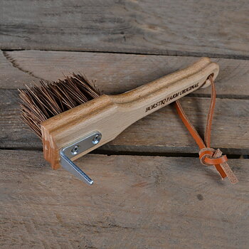 BORSTIQ FARM HOOFCLEANER WITH BRUSH