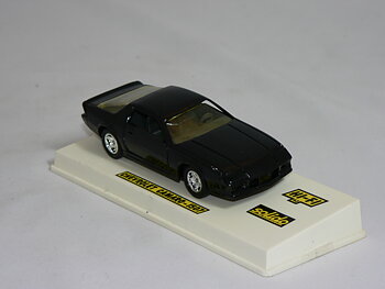 Chevrolet Camaro    1:43  Solido