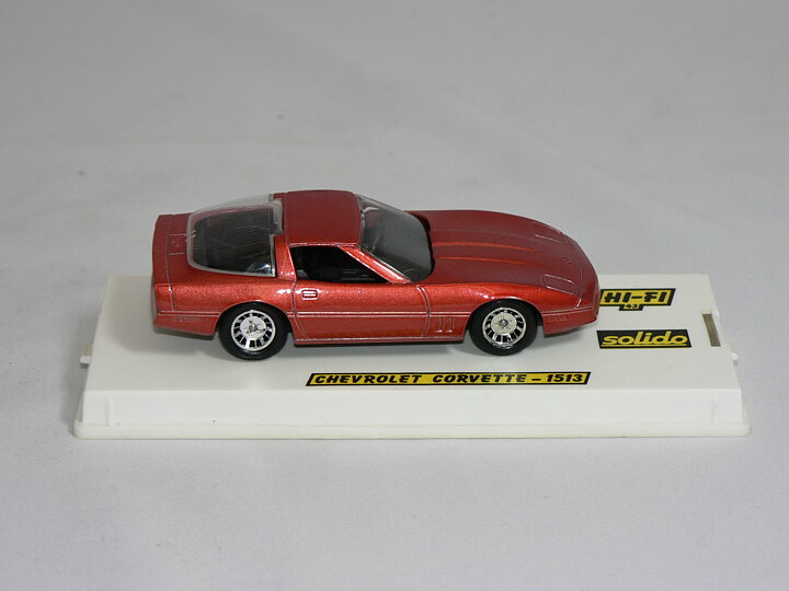 Chevrolet Corvette   1:43  Solido
