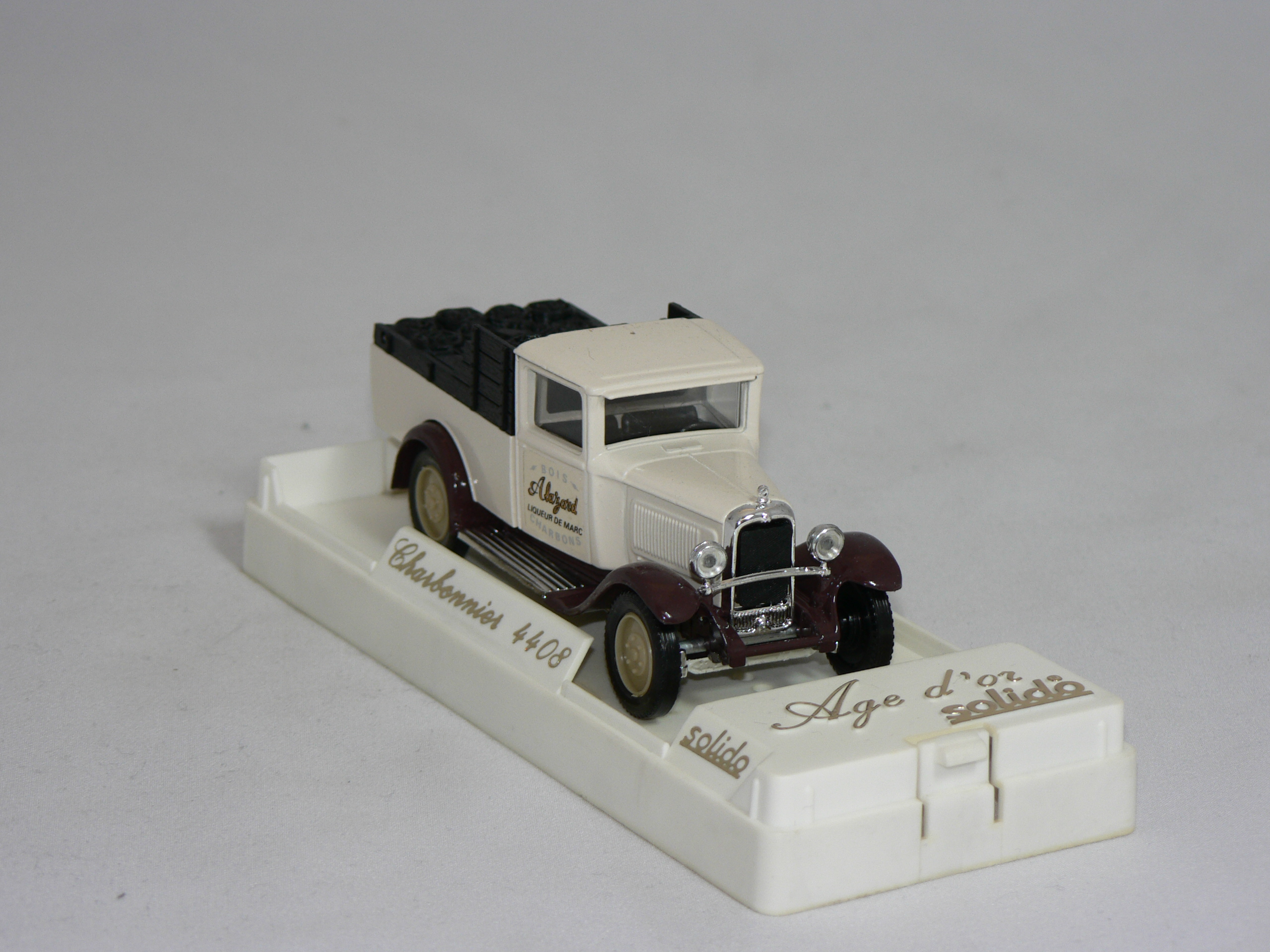 Citroen  C4  1930    1:43  Solido