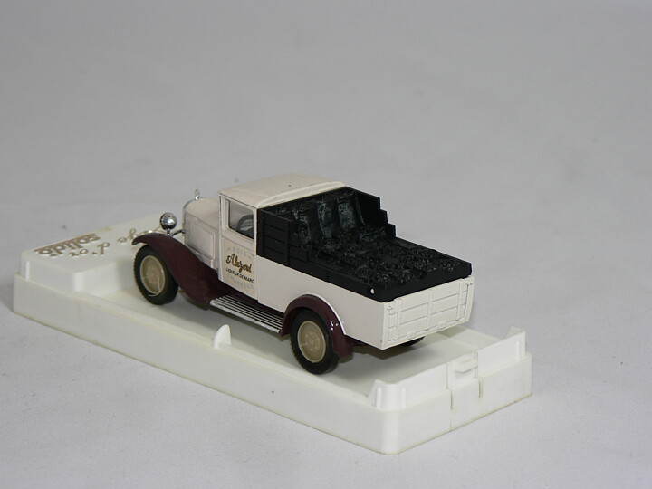 Citroen  C4  1930    1:43  Solido
