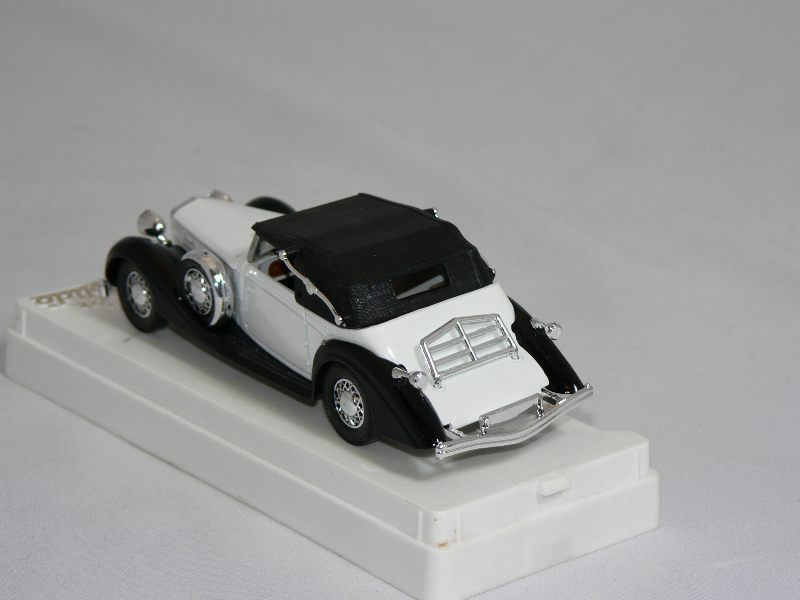 Delage D8-120 Two Seater Soft Top   1:43  Solido - 2