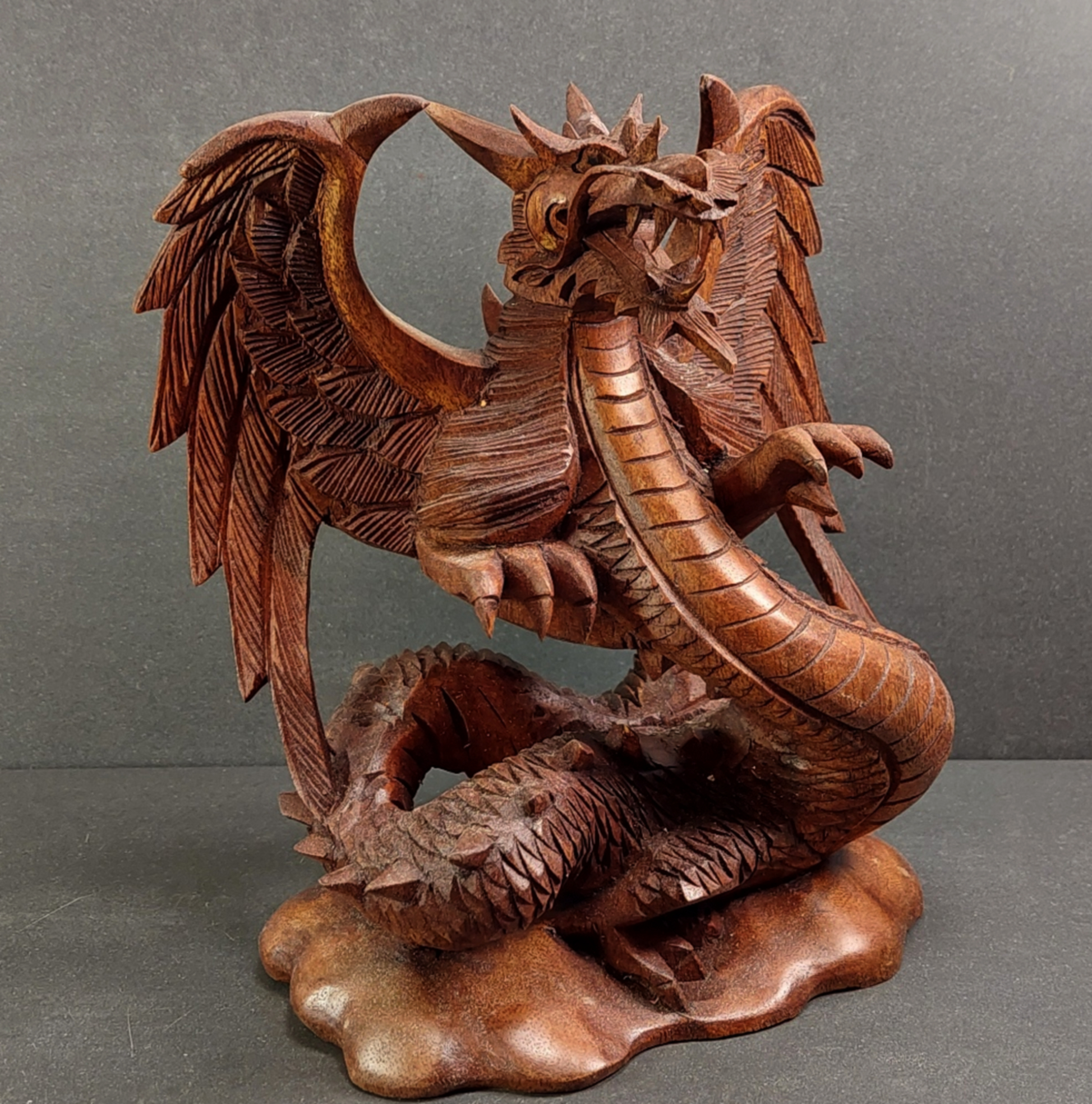 Drake Trästaty  - 21cm
