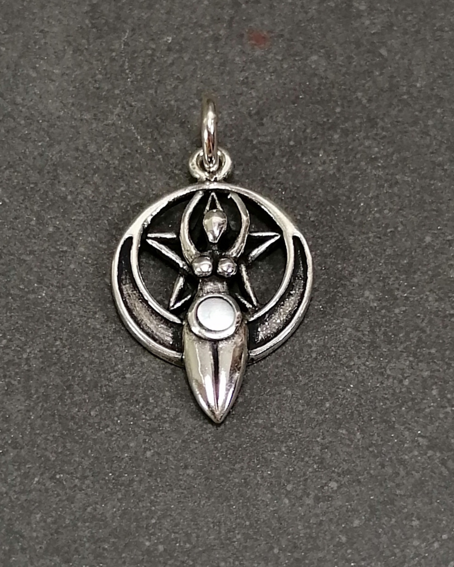 Mångudinna Pentagram med Pärlemor - Hänge i Silver
