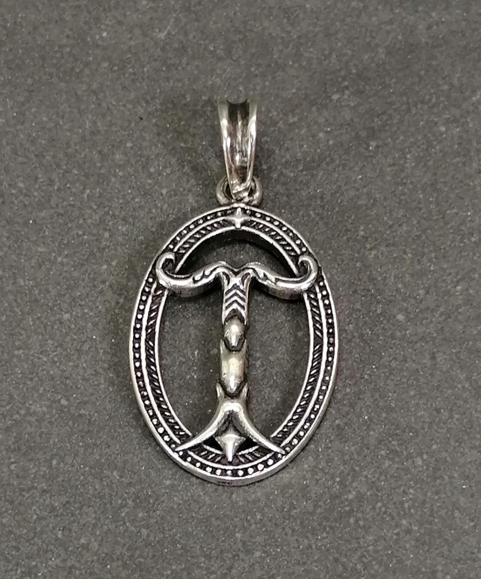 Saxon Irminsul - Hänge i Silver