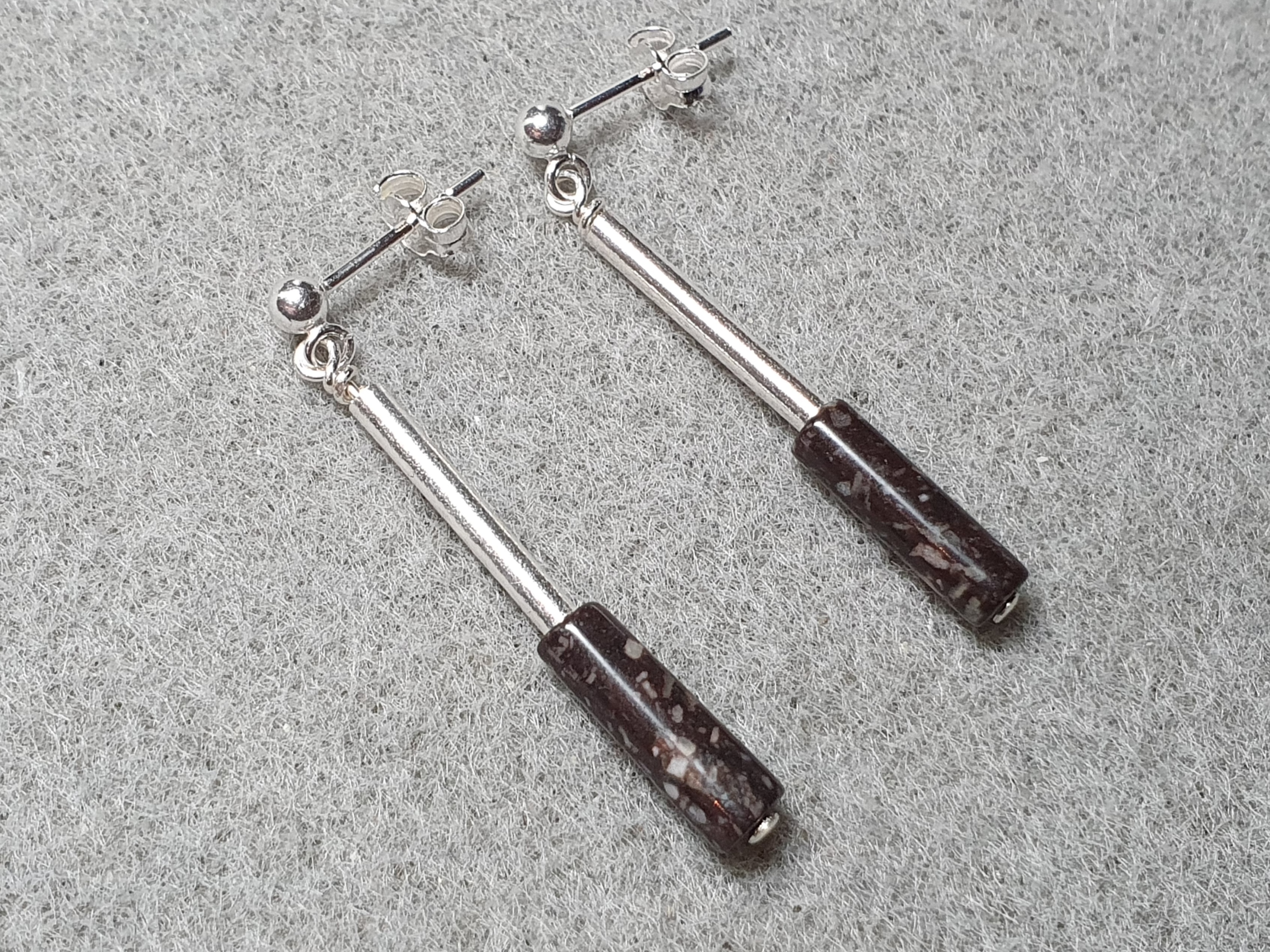 Porfyr örhängen cylinder med stav, örstick 925-silver 