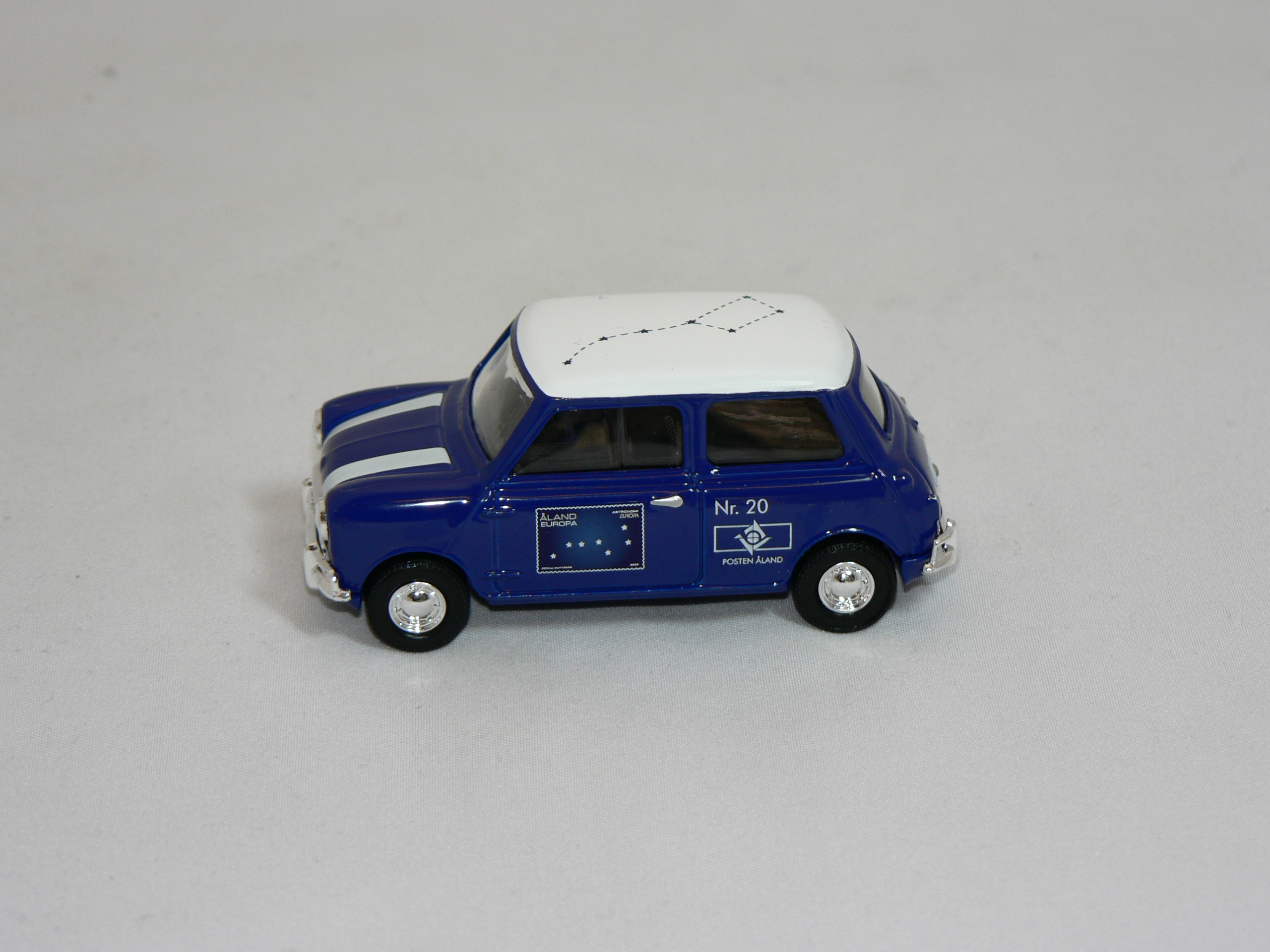 Austin  MiniI  1962    1:43  LLedo  (Åland Post) - 3