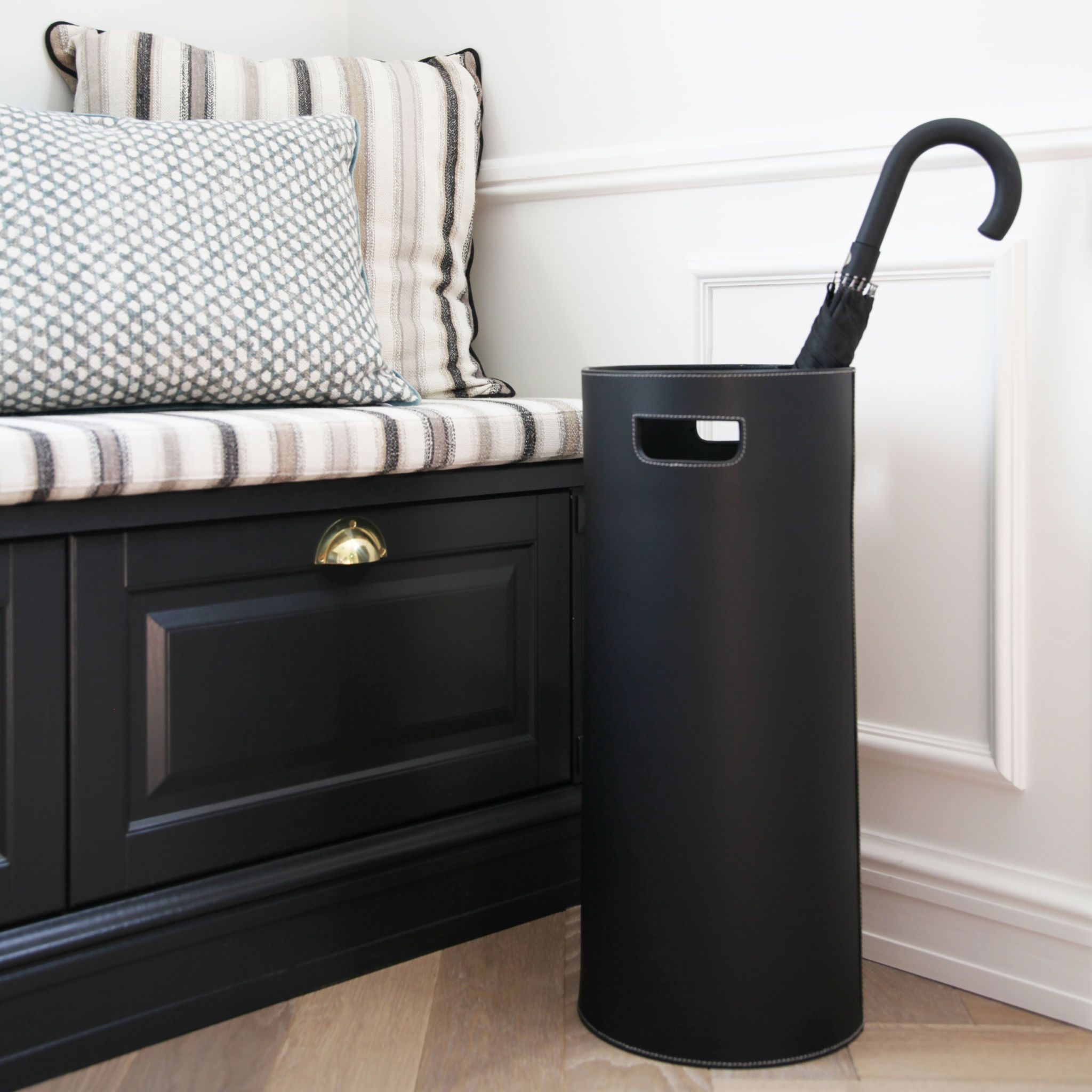 Paraplyställ i läder - 5