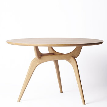 Triiio matbord Ø120 cm Massiv skiva