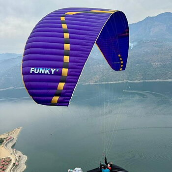 DAVINCI gliders Funky 2 high EN B FXC glider for sports warrior