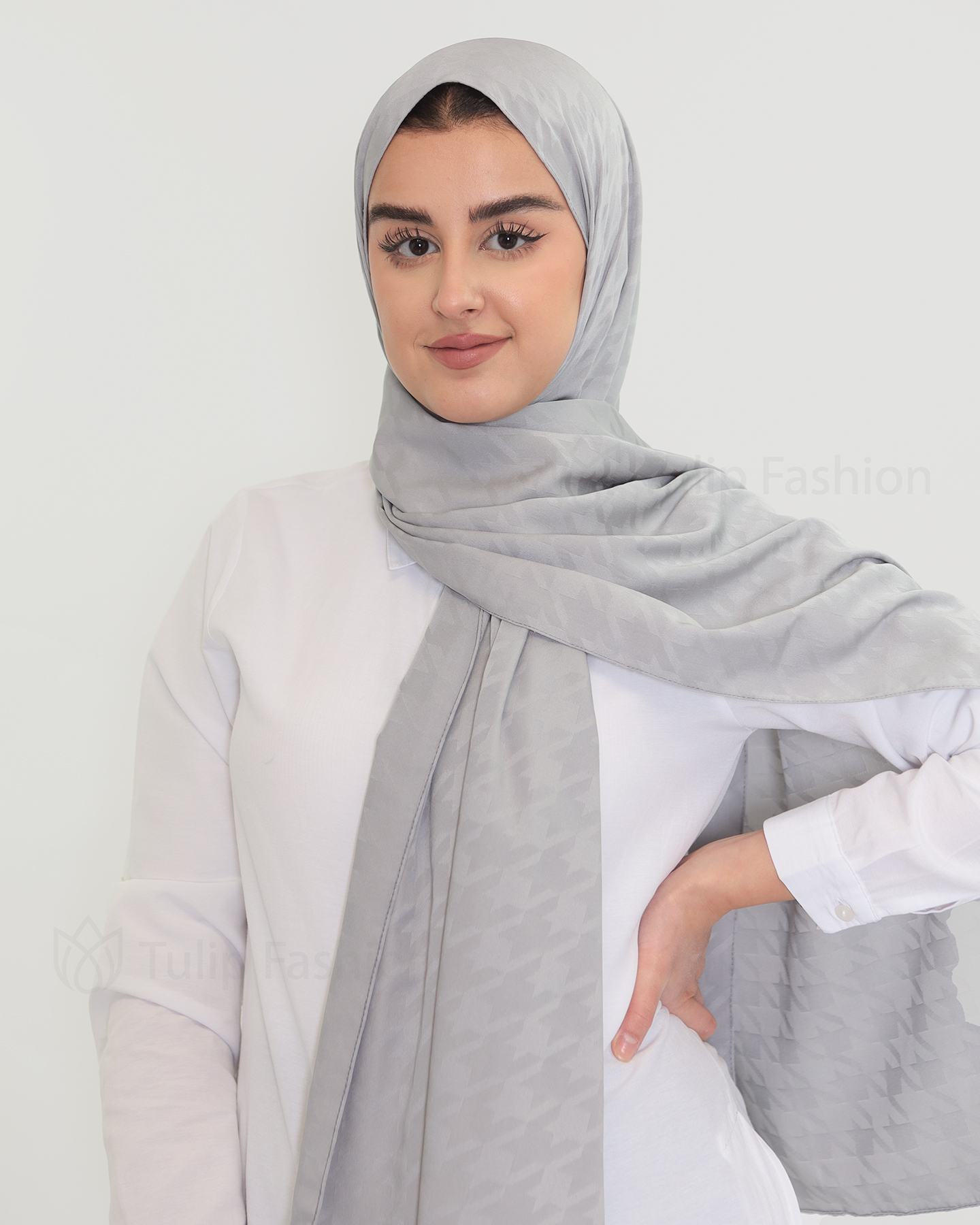 Hijab - Satin Riham - Light Gray - 2