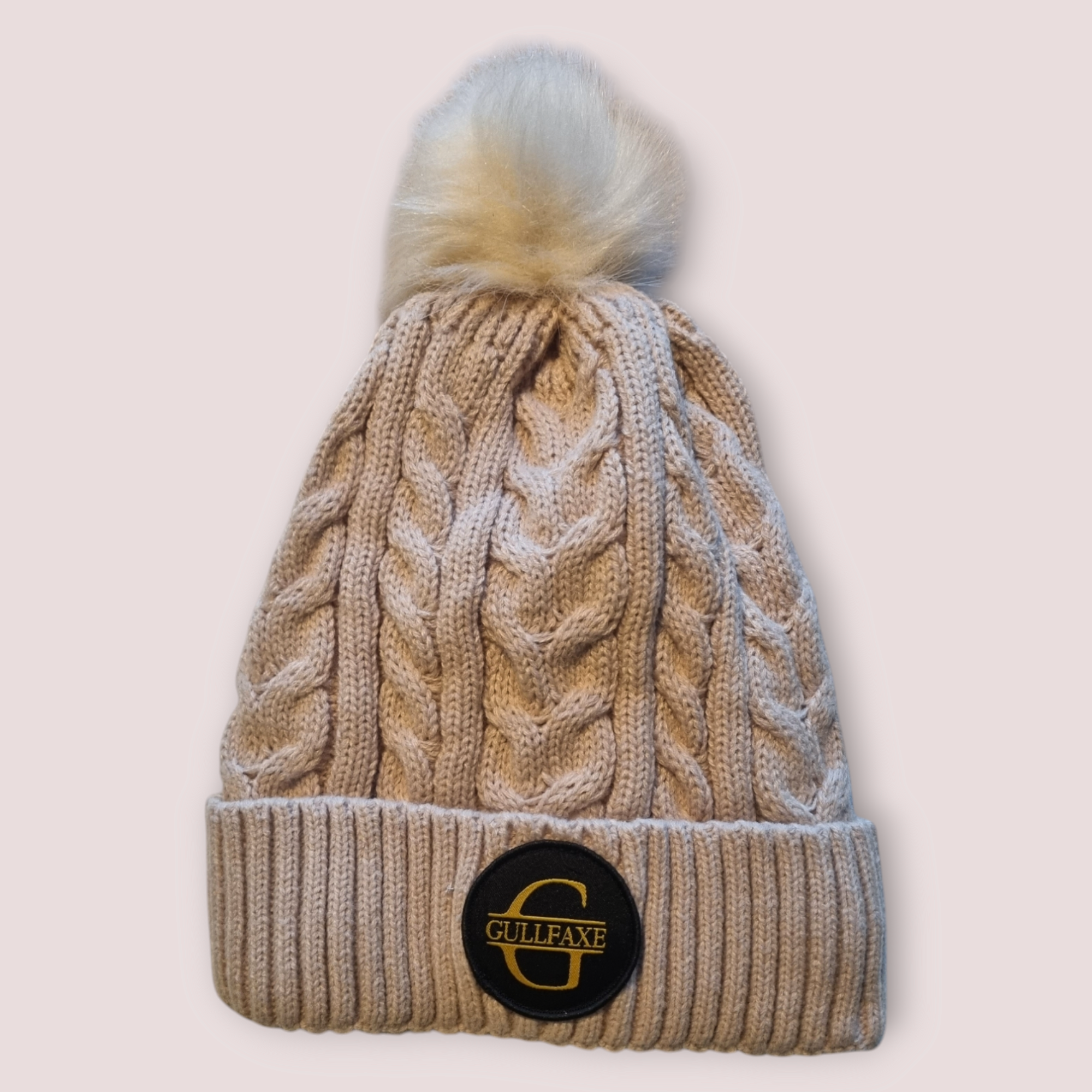 Knitted pompom hat - 7