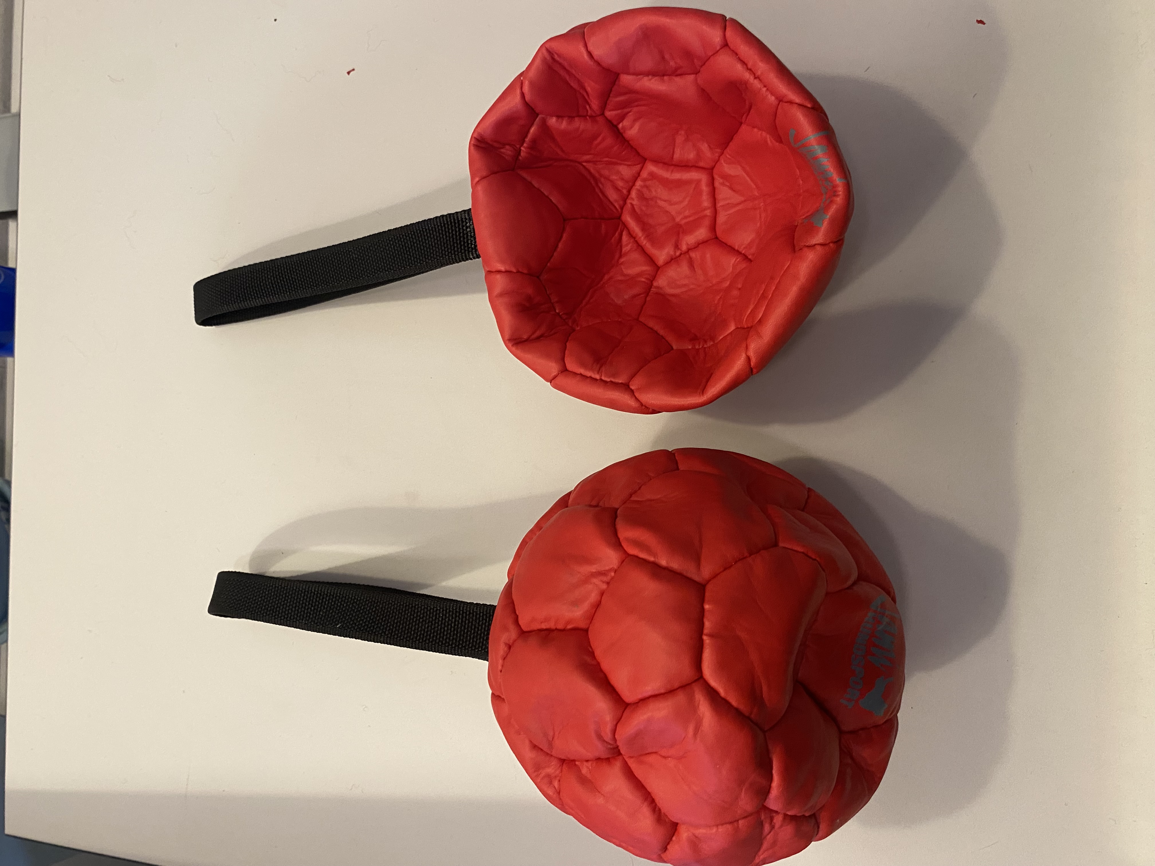 Läderboll med handtag - Jami 