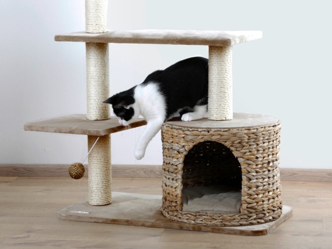 Kerbl Cat Tree Banana Leaf Jade 